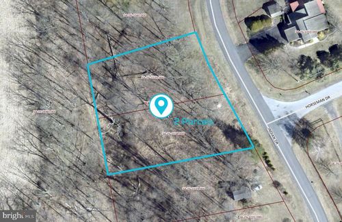 1038 Indian Dr, Auburn, PA, 17922-9219 | Card Image