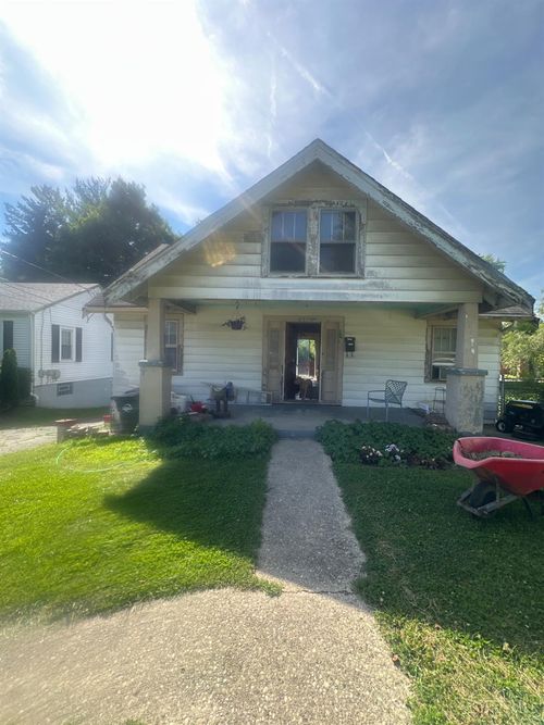 257 Ohio Ave, Reading, OH, 45215-5637 | Card Image