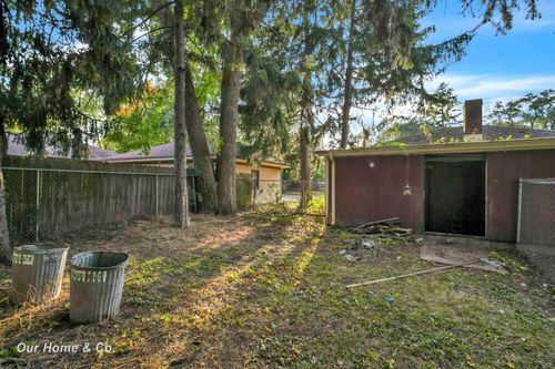 1737 Newberry St, Saginaw, MI, 48602-2606 | Card Image