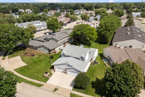 0-3968 Prairie Lane, Bettendorf, IA, 52722 | Card Image
