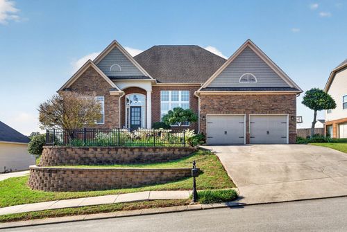 9647 Wiltshire Dr, Ooltewah, TN, 37363-4885 | Card Image