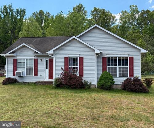 9804 Mohawk Dr, King George, VA, 22485-3636 | Card Image