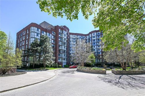 224-22 Southport St, Toronto, ON, M6S4Y9 | Card Image