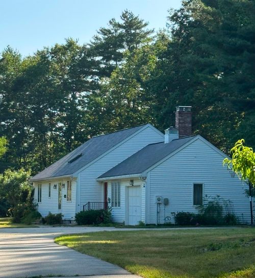 19 Rebeckahs Way, Wilton, NH, 03086-5144 | Card Image