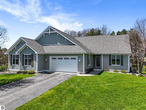 10-188 Wildwood Meadow Dr, Traverse City, MI, 49686-6143 | Card Image