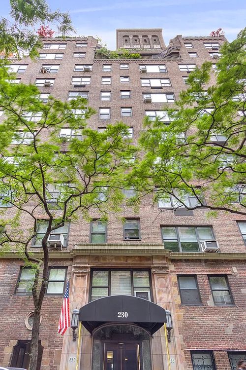 1cde-230 E 73rd Street, New York City, NY, 10021 | Card Image