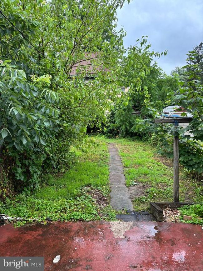 717 W Broad St, Home with 2 bedrooms, 1 bathrooms and null parking in QUAKERTOWN PA | Image 5