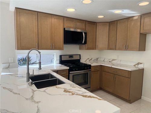 12 Brookdale, Irvine, CA, 92604-3312 | Card Image