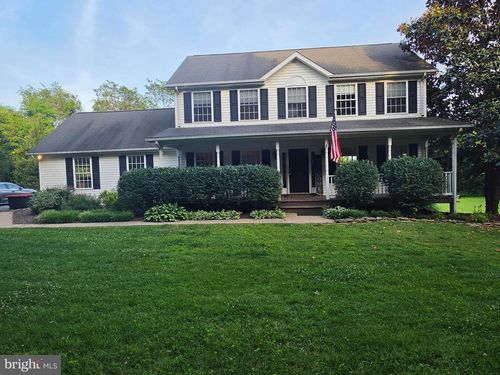 18198 Springs Rd, Jeffersonton, VA, 22724-2154 | Card Image