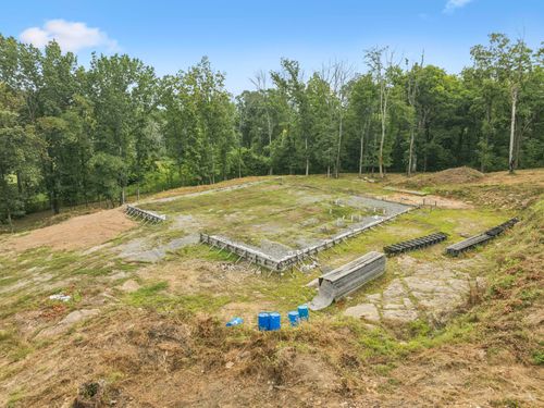 805 Chapel Hill Pike, Eagleville, TN, 37060-4602 | Card Image