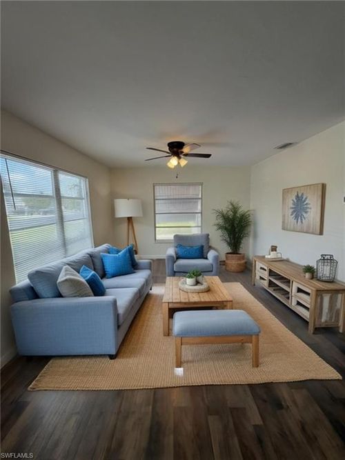 9 Hamlin Ct, LEHIGH ACRES, FL, 33936 | Card Image