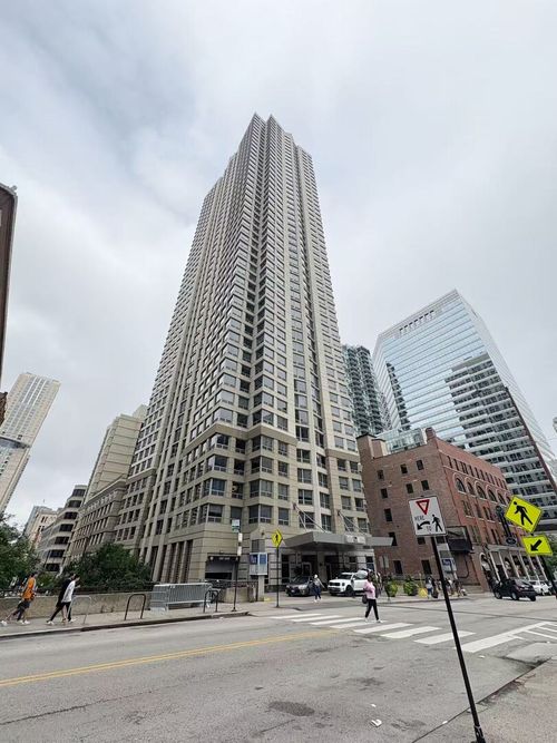 apt-1807-440 N Wabash Ave, CHICAGO, IL, 60611-7698 | Card Image