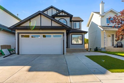23 Anaheim Cir Ne, Calgary, AB, T1Y7E2 | Card Image