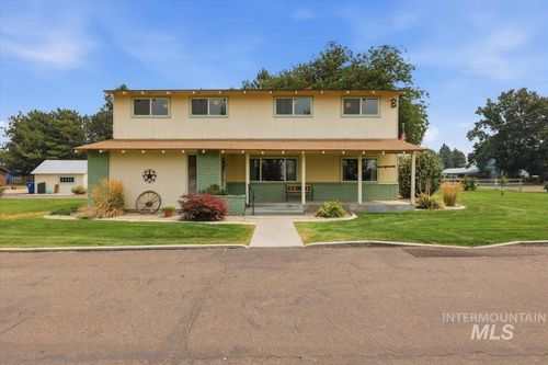 105 Ne 16th St, Fruitland, ID, 83619-2336 | Card Image