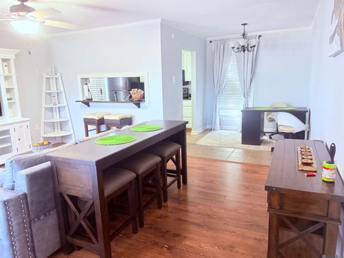 apt-8-10296 W Winston Ave, Baton Rouge, LA, 70809-2542 | Card Image