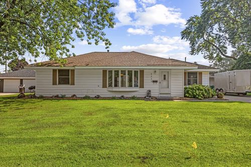 9225 Bloomington Ave, Bloomington, MN, 55425-2311 | Card Image