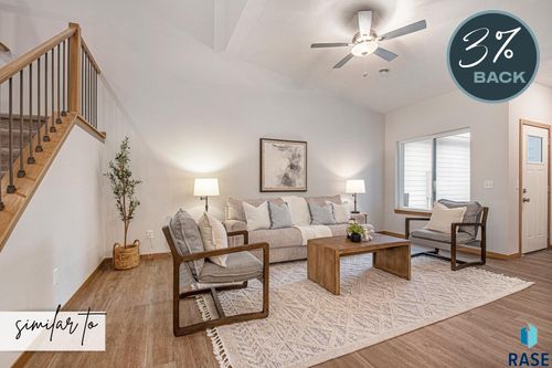 3404 S Jerome Pl Place, Sioux Falls, SD, 57106 | Card Image