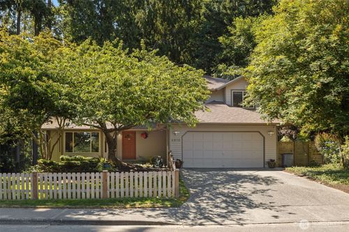 6810 168th St Sw, Lynnwood, WA, 98037-2744 | Card Image