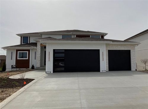 4714 Nw Sienna Rdg, Riverside, MO, 64150-7851 | Card Image