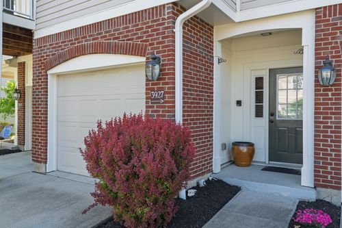 3927 Spire Cir, Erlanger, KY, 41018-3876 | Card Image