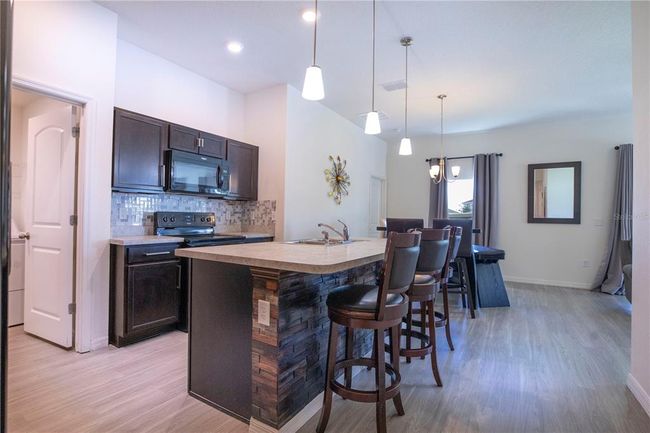 417 Pinecrest Loop, House other with 3 bedrooms, 2 bathrooms and null parking in DAVENPORT FL | Image 11