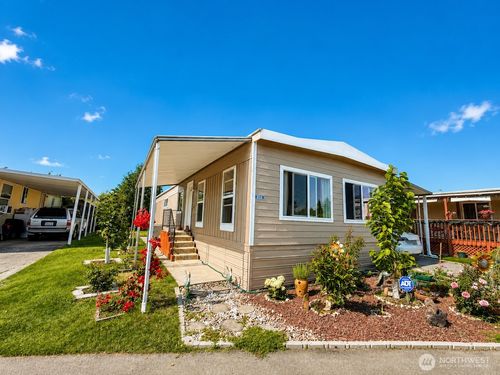 3222 S 183rd St, SeaTac, WA, 98188-4952 | Card Image