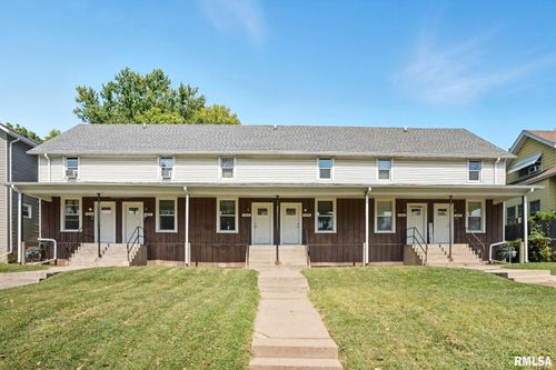 1604 W 9th St, Davenport, IA, 52804-4022 | Card Image