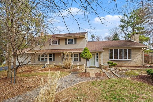 5029 Harriett Dr, Jackson, MI, 49203-5240 | Card Image