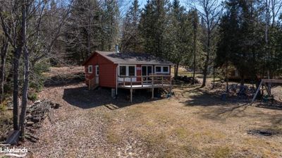 270 E Whalley Lake Rd, House other with 3 bedrooms, 1 bathrooms and 4 parking in Magnetawan ON | Image 1