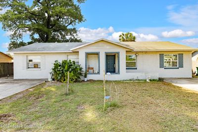 635 School Street, Home with 4 bedrooms, 2 bathrooms and null parking in Cocoa FL | Image 1