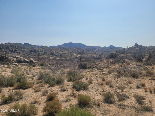 i-4-0 S Date Creek Rd, Congress, AZ, 85332 | Card Image