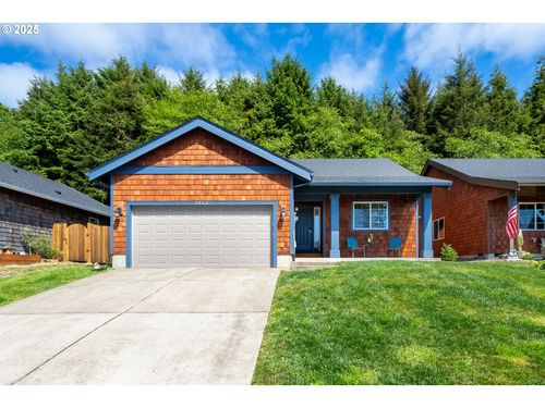 1068 Necarney St, Rockaway Beach, OR, 97136-9317 | Card Image