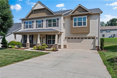 3694 Vestavia Dr, Kernersville, NC, 27284-0058 | Card Image