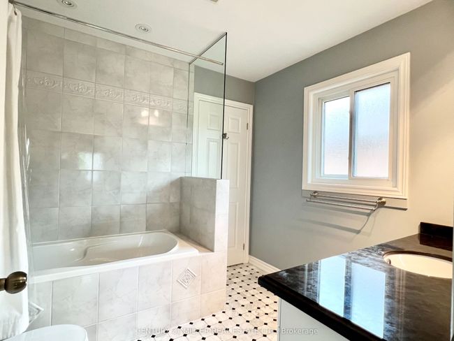 1359 Fieldcrest Lane, House other with 5 bedrooms, 4 bathrooms and 2 parking in Oakville ON | Image 20