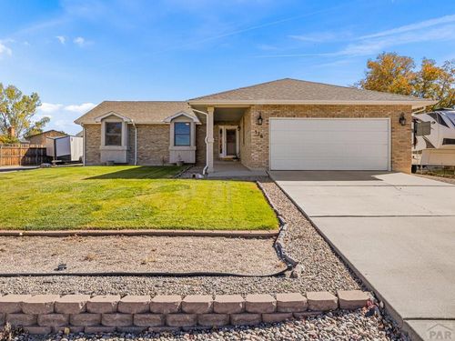 126 S Golfwood Dr W, Pueblo West, CO, 81007-3704 | Card Image