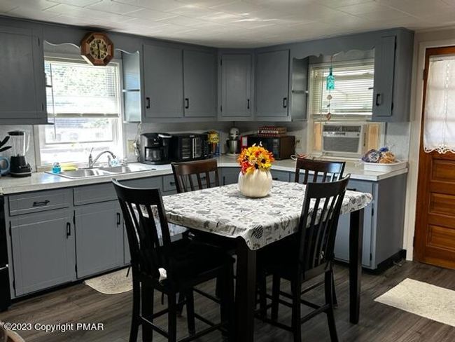 Kitchen | Image 4