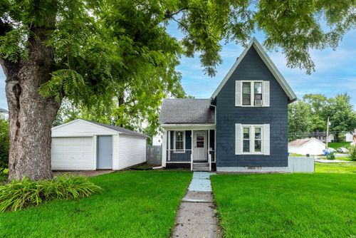 1550 W 15th St, Davenport, IA, 52804-4004 | Card Image