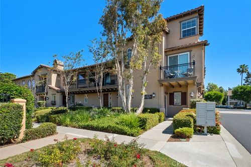 35 Viburnum Way, Ladera Ranch, CA, 92694-0852 | Card Image