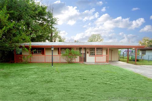 2017 N A St, McAlester, OK, 74501-3026 | Card Image