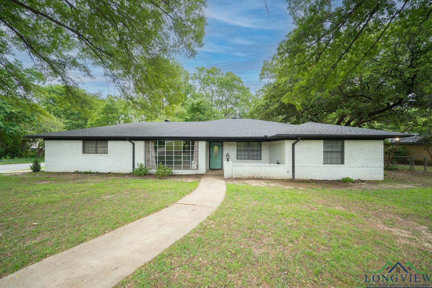 Sequoyah Ln, Longview, TX 75605