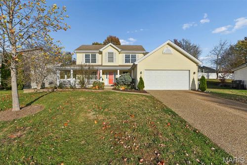 136 Jacobs Way, Saint Peters, MO, 63376-7786 | Card Image