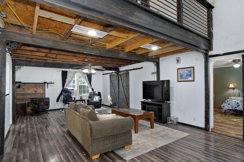 275 N Rhea St, Stotts City, MO, 65756-7500 | Card Image