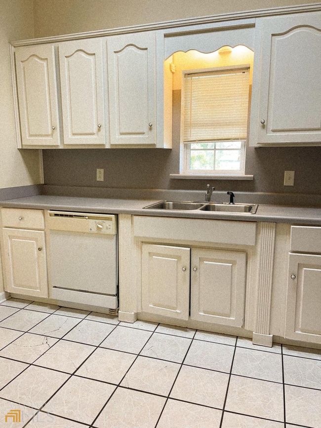 304 Harvey St, House other with 2 bedrooms, 1 bathrooms and 1 parking in Screven GA | Image 6