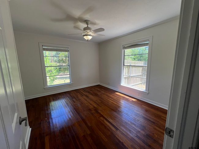 1107 N Hackberry Ave, House other with 3 bedrooms, 2 bathrooms and null parking in Gladewater TX | Image 4