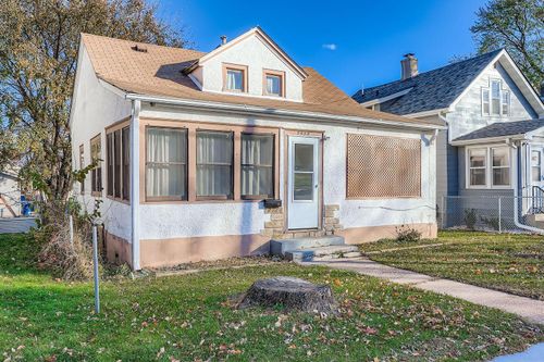 2922 Sheridan Ave N, Minneapolis, MN, 55411-1025 | Card Image