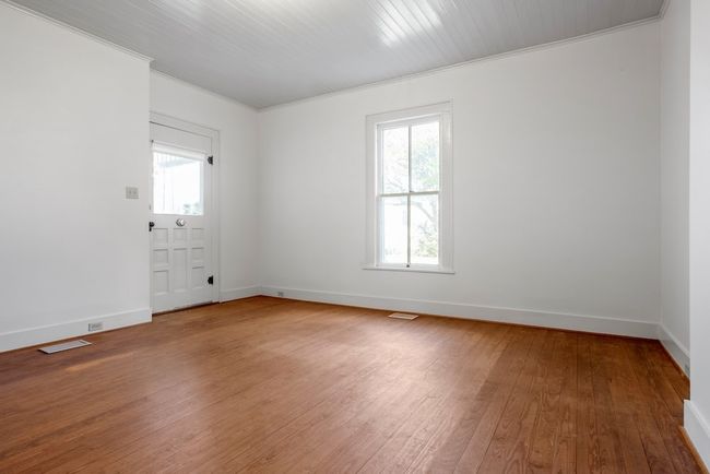 421 W Main St, Home with 0 bedrooms, 0 bathrooms and null parking in Fredericksburg TX | Image 7
