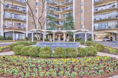 apt-204-4215 Harding Pike, Nashville, TN, 37205-2026 | Card Image