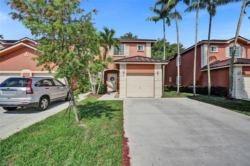 1001 Nw 100th Ave, Pembroke Pines, FL, 33024-4373 | Card Image