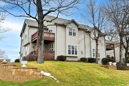 2-5092 S 58th Street, Greenfield, WI, 53220 | Card Image