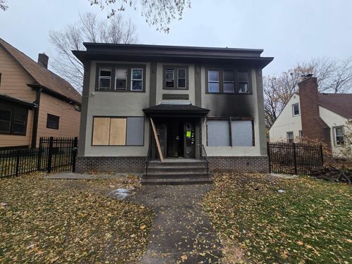3245 Penn Ave N, Minneapolis, MN, 55412-2339 | Card Image
